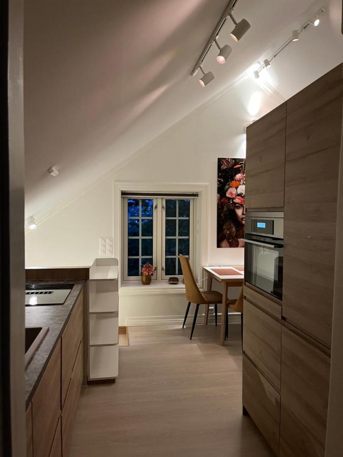 Bo I Historisk Bygning, Kort Vei Til Sentrum Trondheim Exterior foto